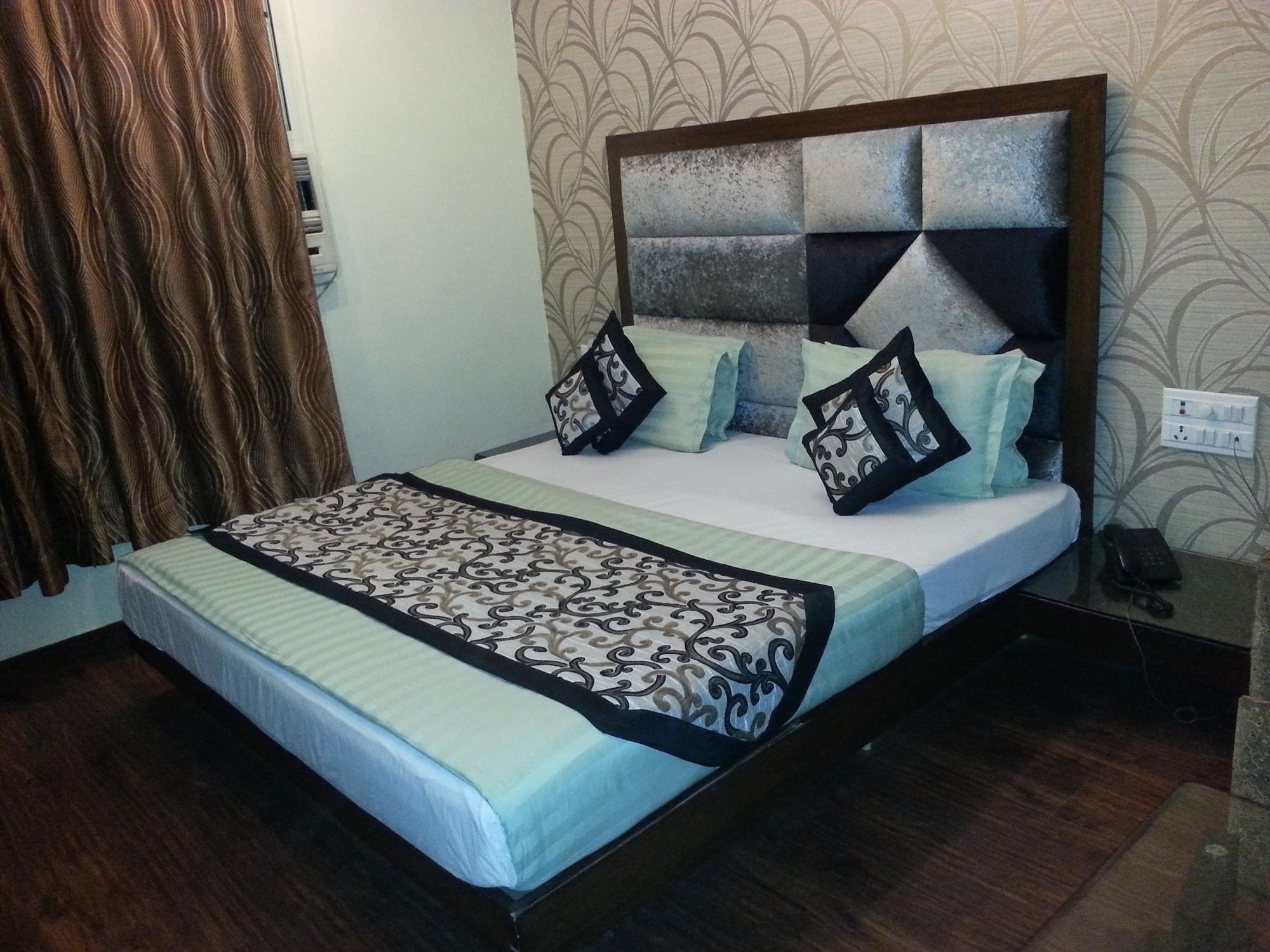 Hotel Vanson Villa - Near Connaught Place Нью-Дели Экстерьер фото