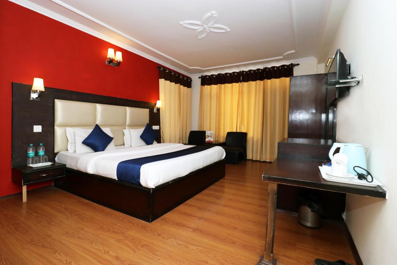 Hotel Vanson Villa - Near Connaught Place Нью-Дели Экстерьер фото